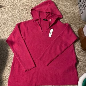 Hooded Sweater, Long-sleeved.  Soft. NWT.